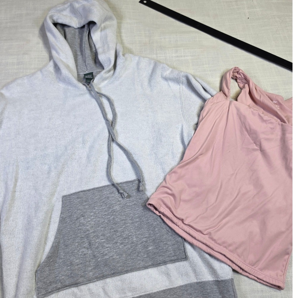 Wild Fable Gray Hoodie and Qinsen Pink Tank Top Bundle Small 2 Piece Set - Picture 7 of 8